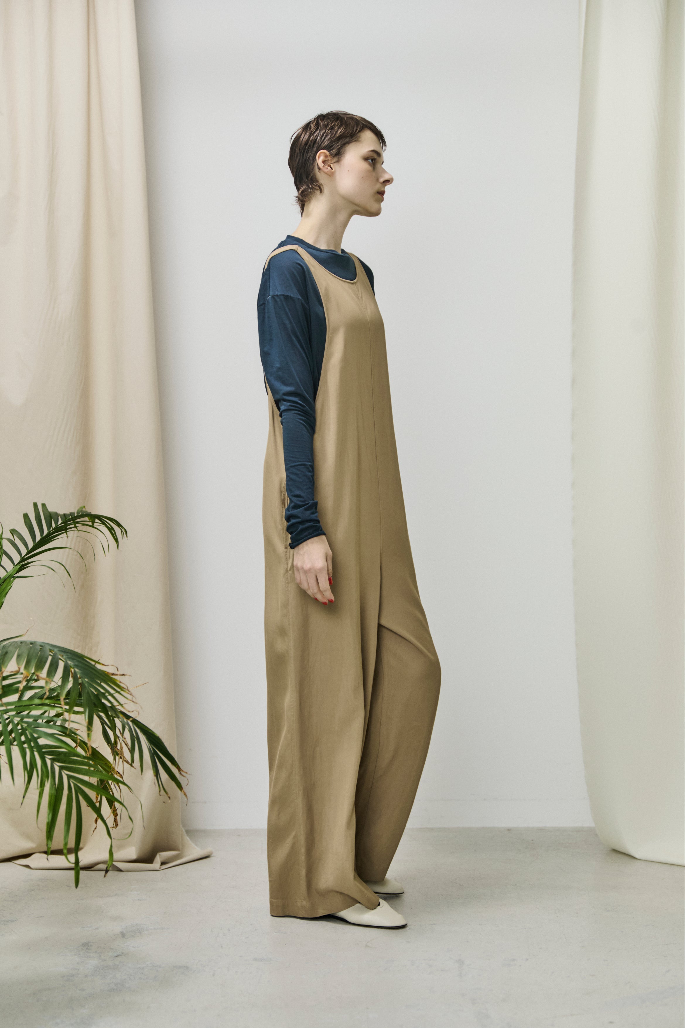 viscose gabardine wide-leg all in one