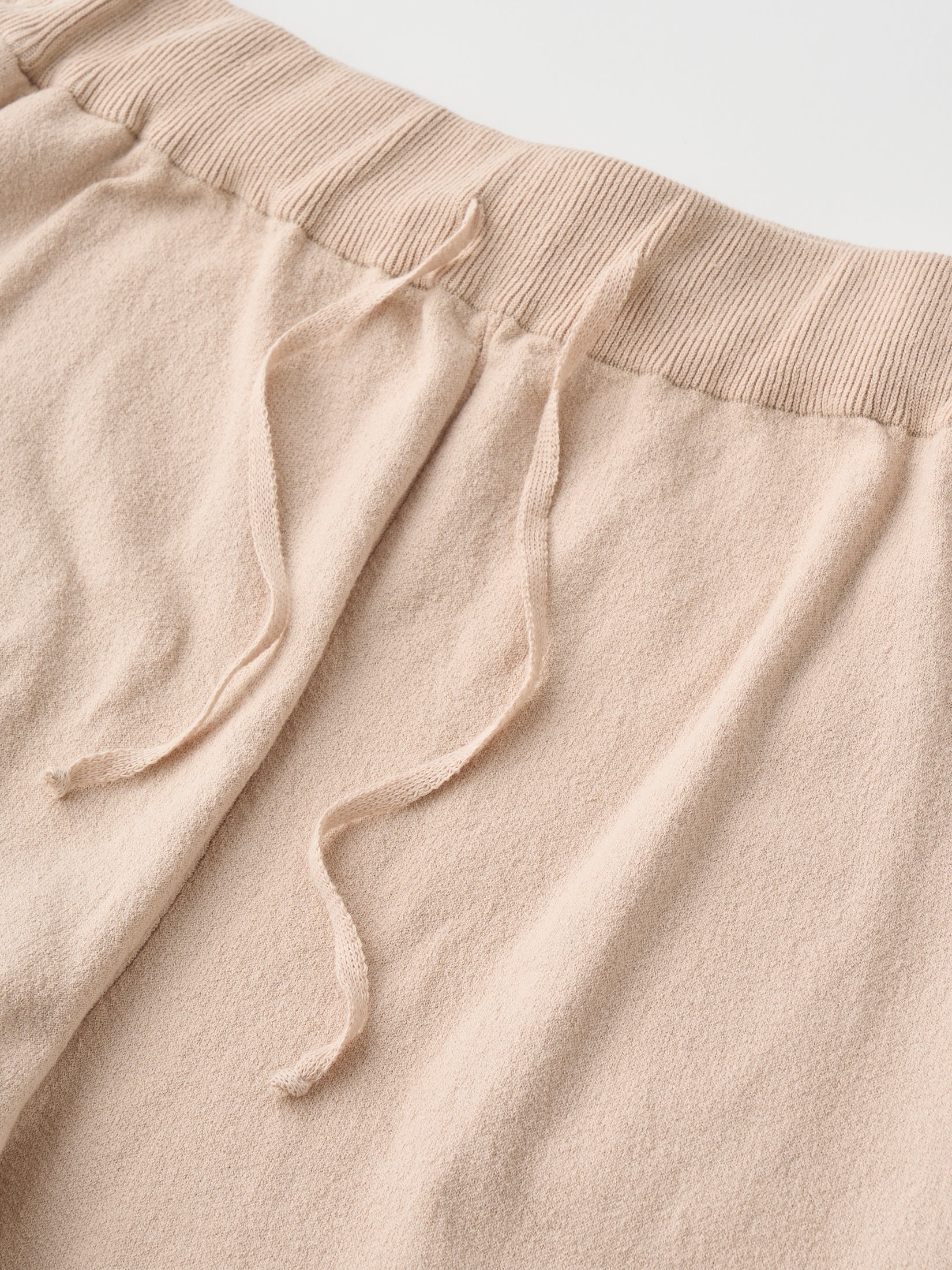 STRETCH ORGANIC COTTON RELAXED-FIT KNIT PANTS