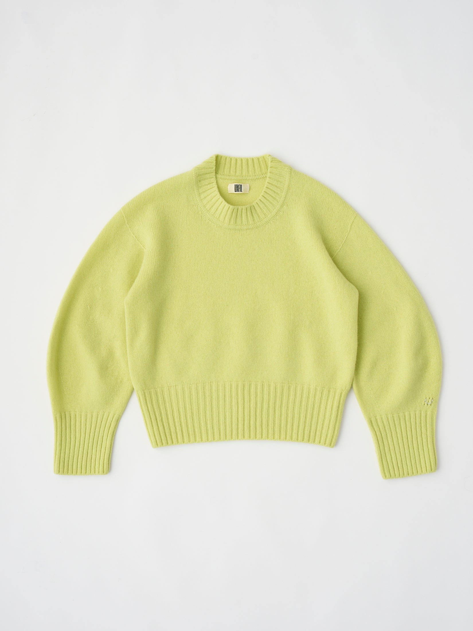 FINE LAMBS WOOL CREW-NECK P/O