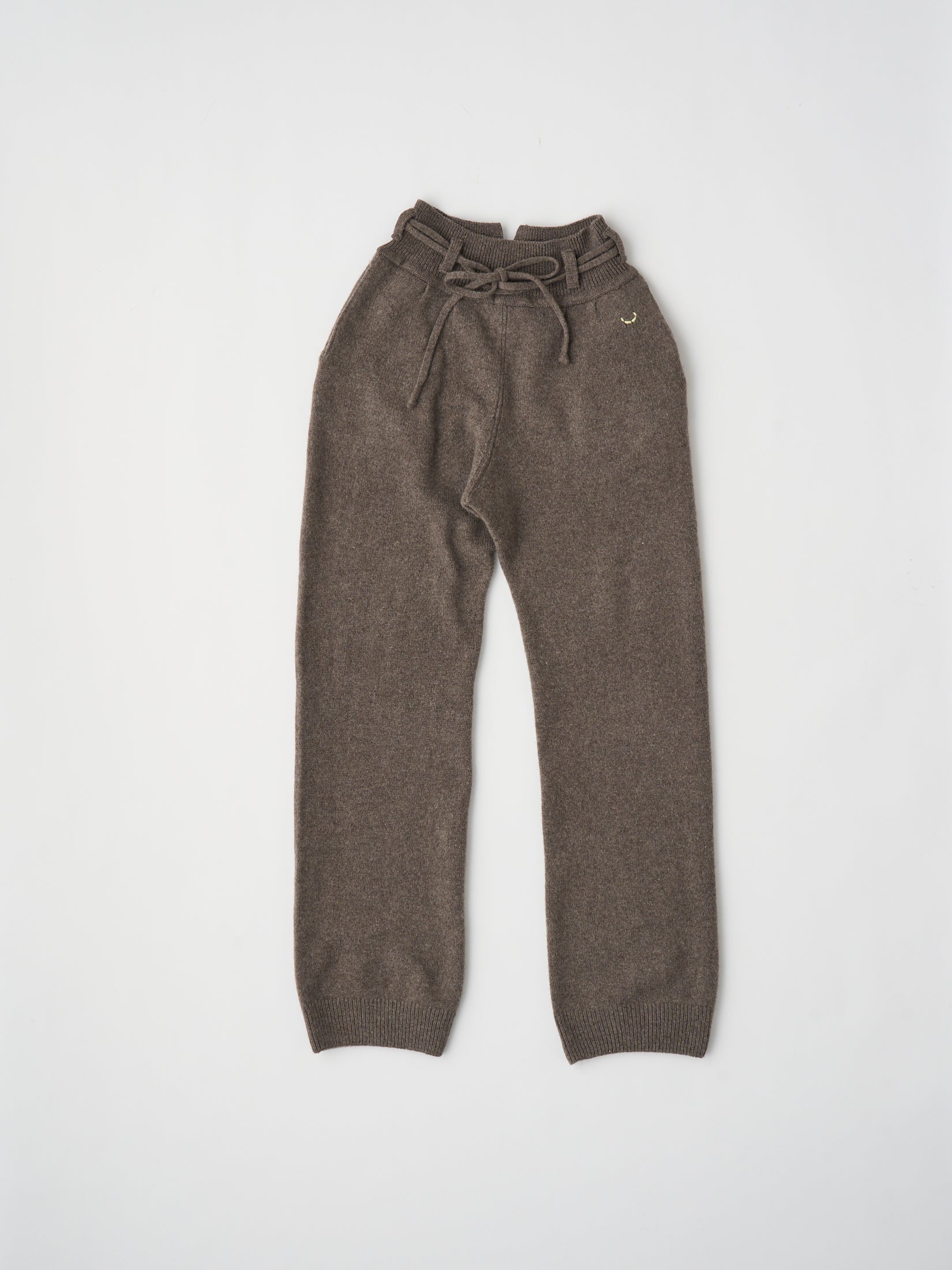 FINE LAMBS WOOL BELTED PANTS