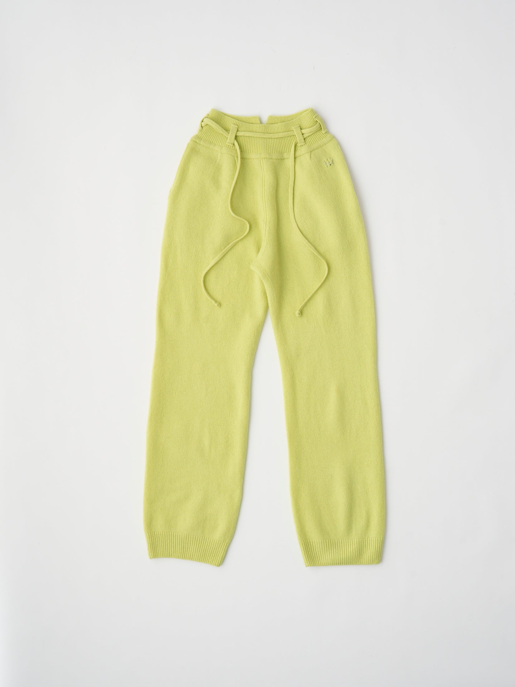 FINE LAMBS WOOL BELTED PANTS