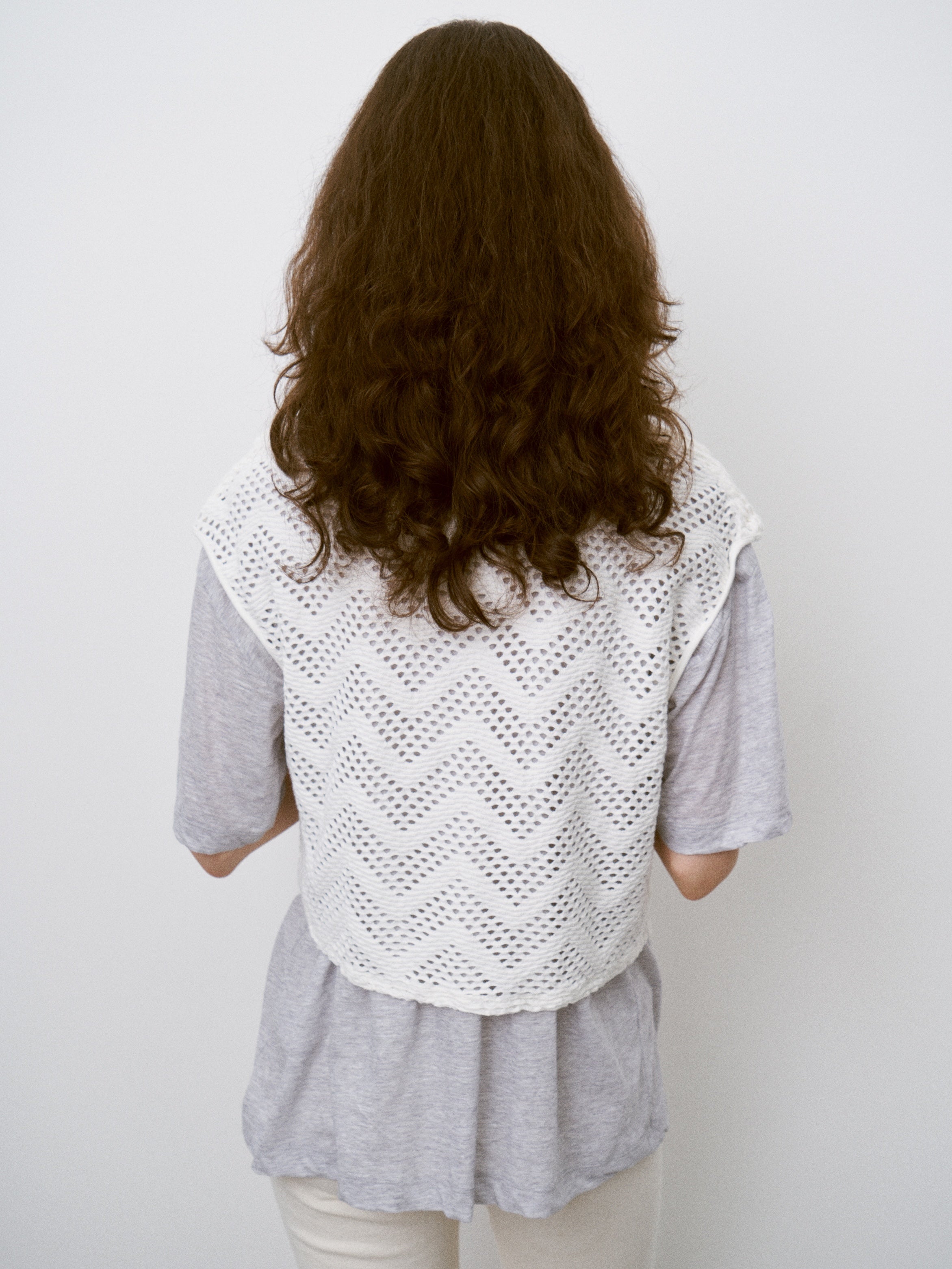 PATTERN MESH COTTON JERSEY RUFFLED SLEEVELESS TOP