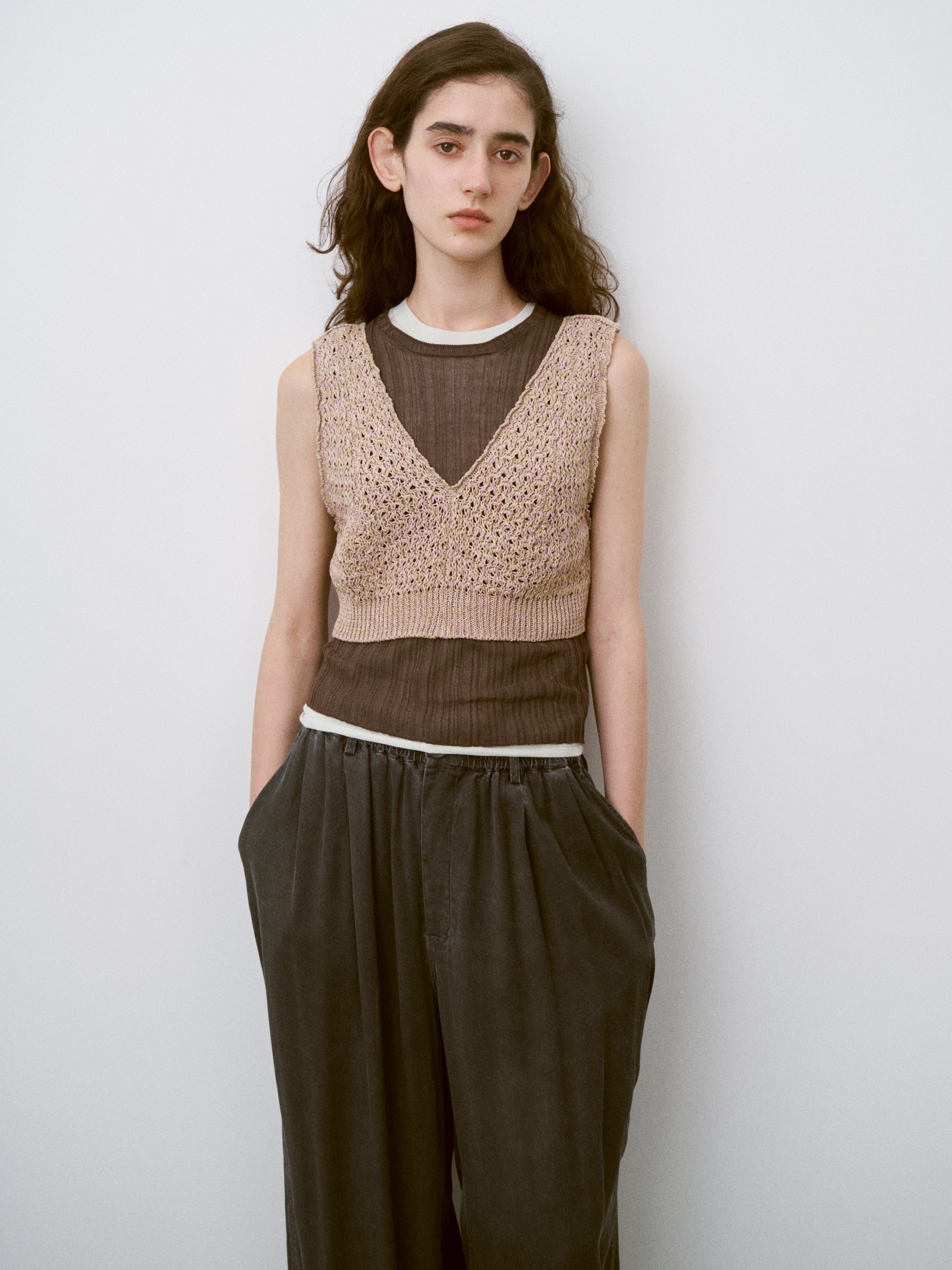 DOUBLE HONEYCOMB MESH-KNIT CROPPED VEST