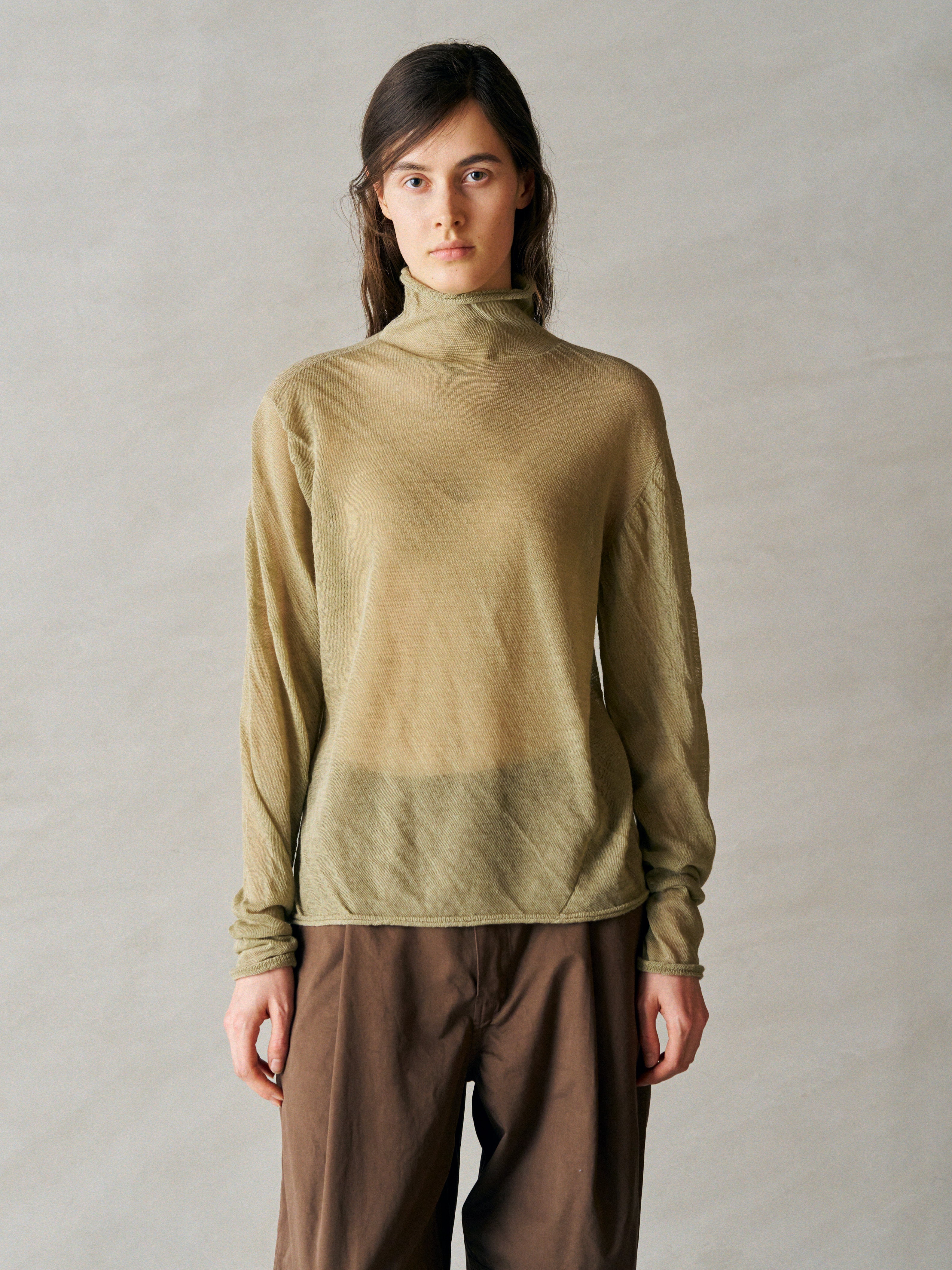 HIGH TWISTED WOOL TURTLE-NECK P/O