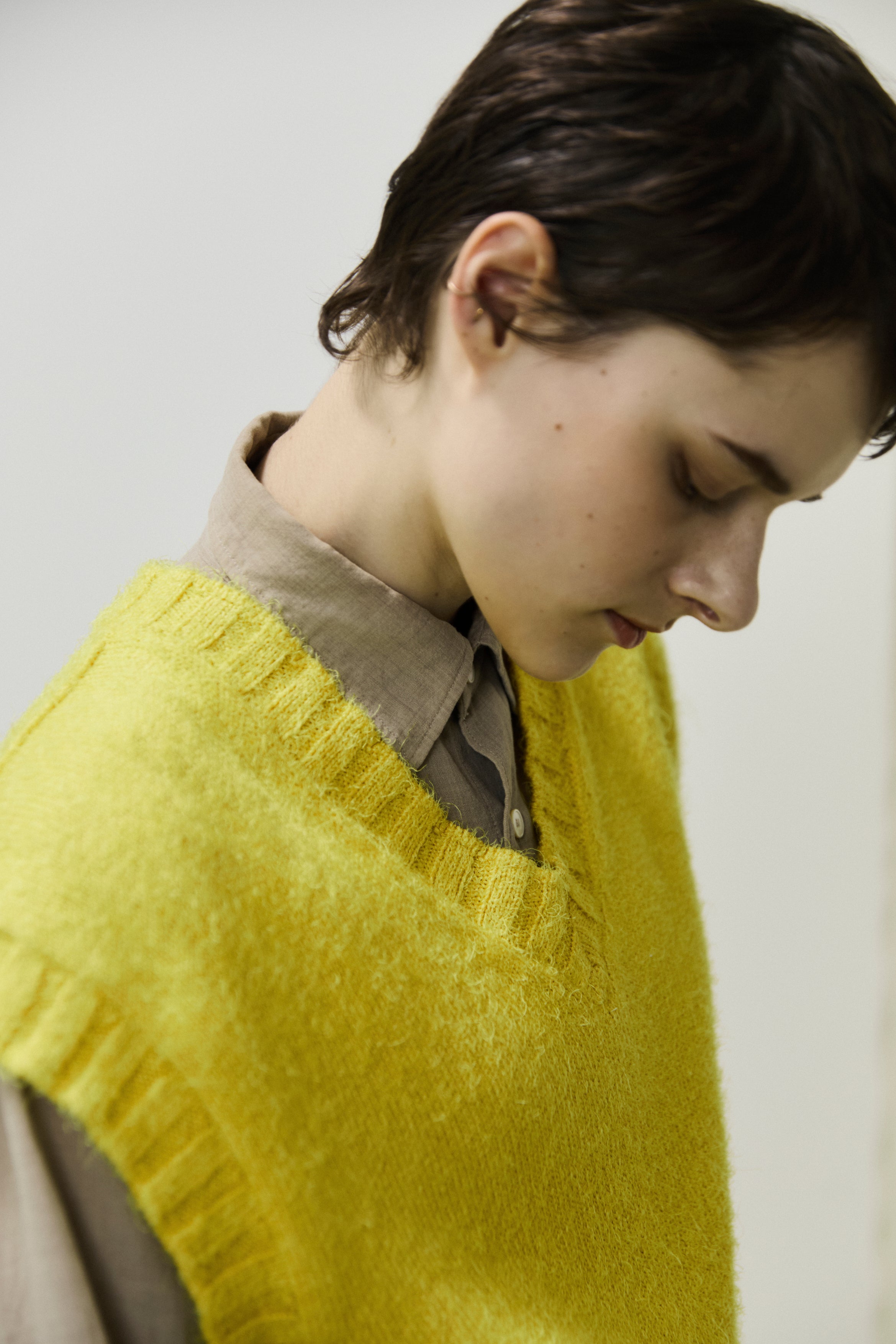 cotton & silk shaggy V-neck vest