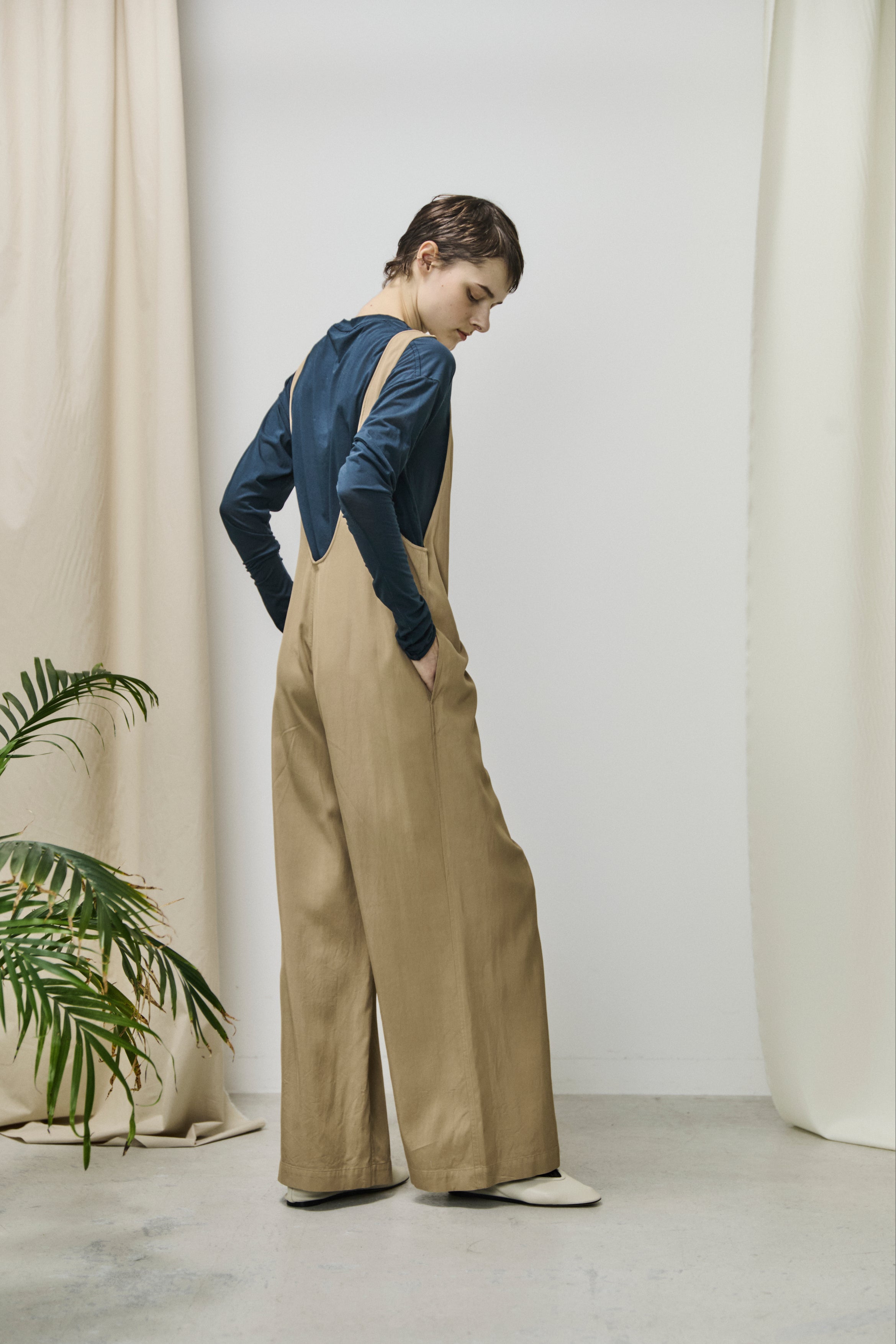 viscose gabardine wide-leg all in one