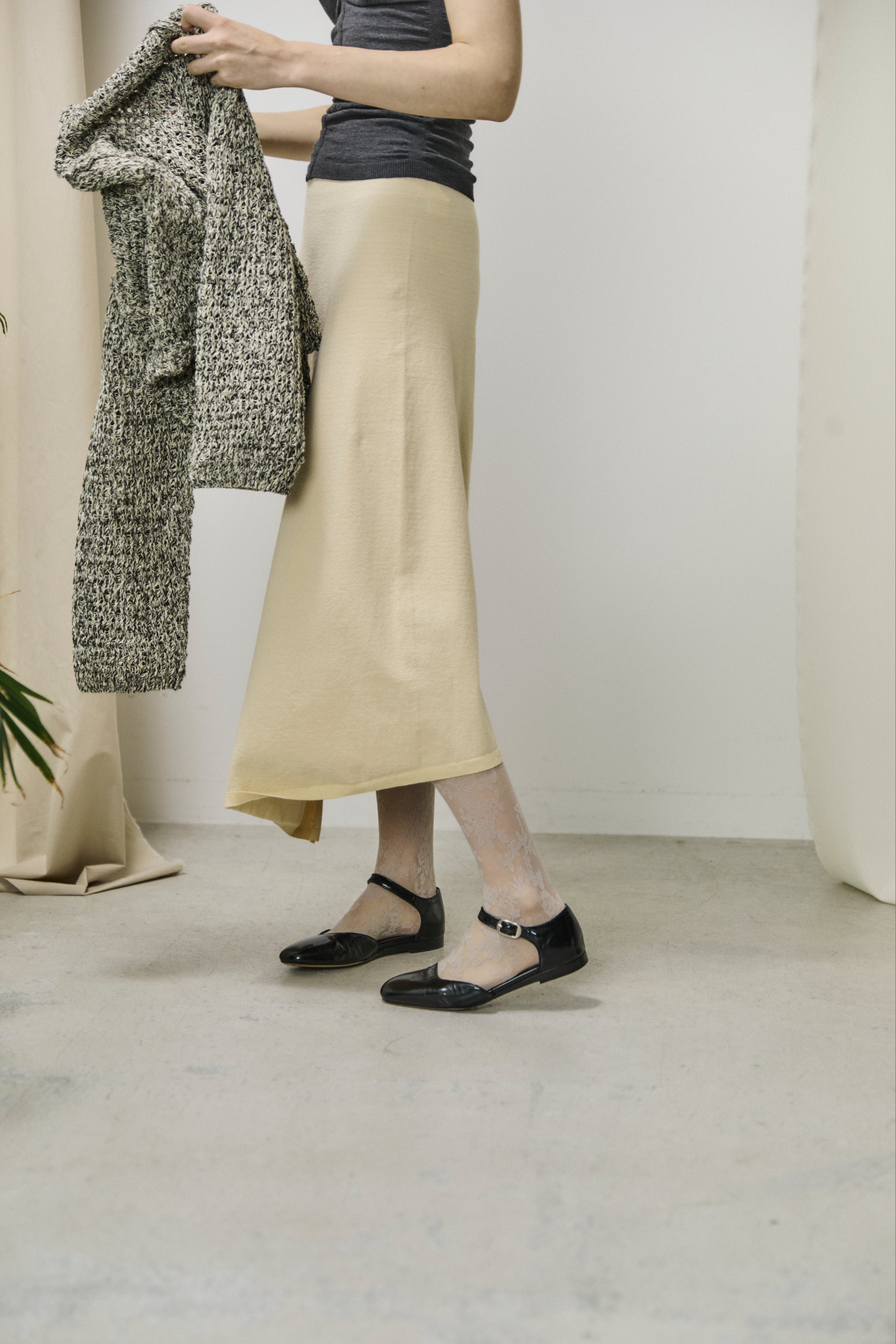 stretch organic cotton midi skirt