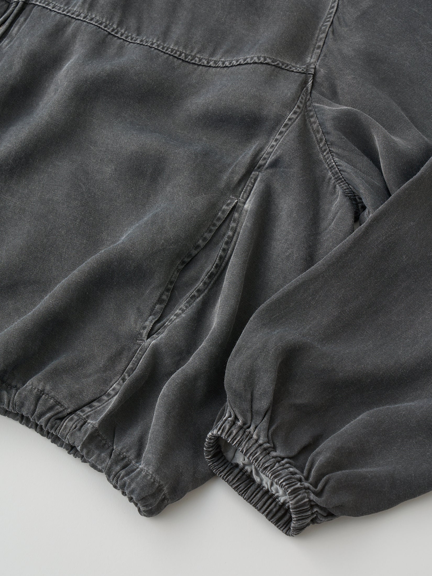 RAYON GABARDINE PIGMENT WASHED ZIP-UP BLOUSON