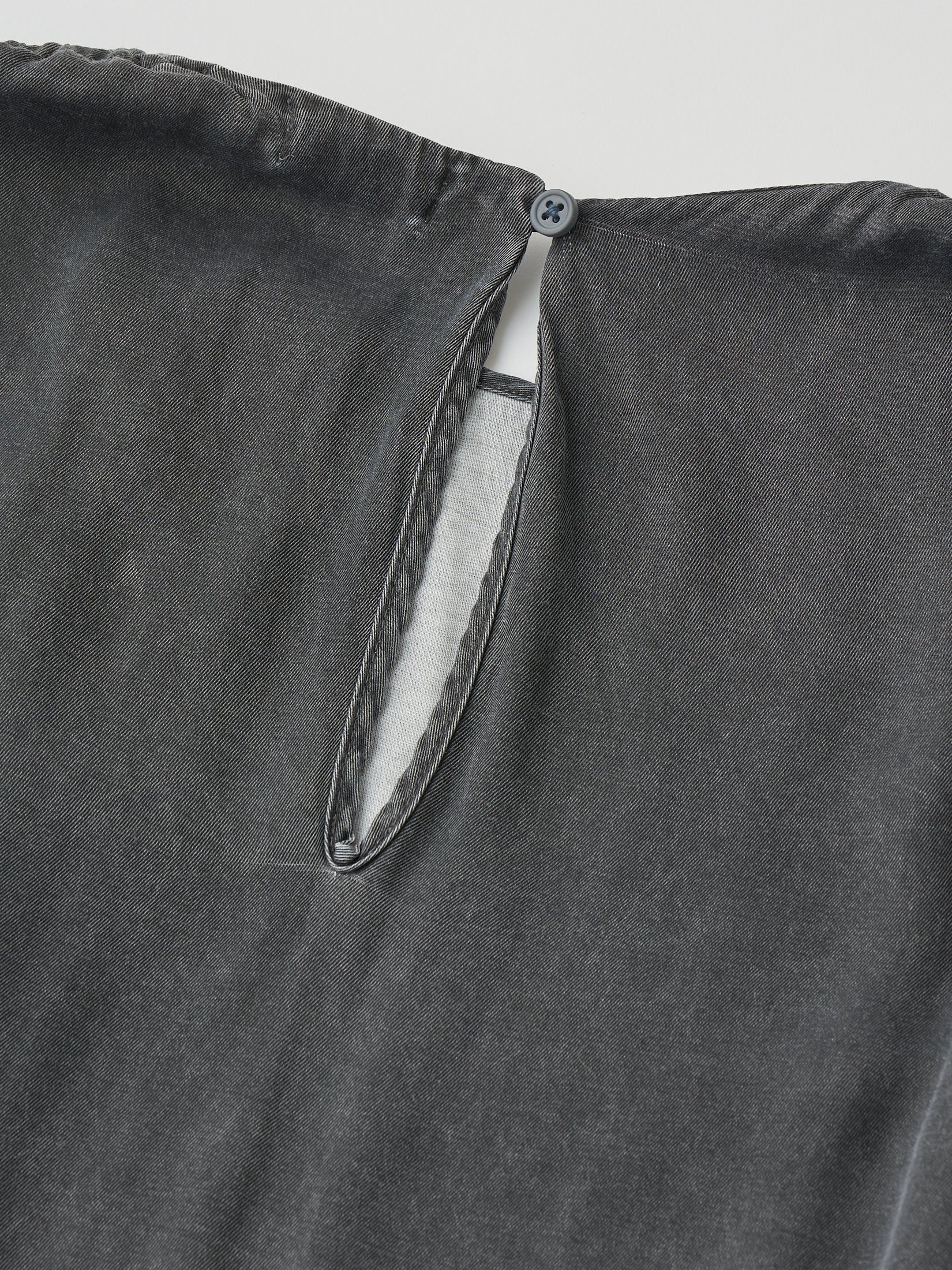 RAYON GABARDINE PIGMENT WASHED DRESS