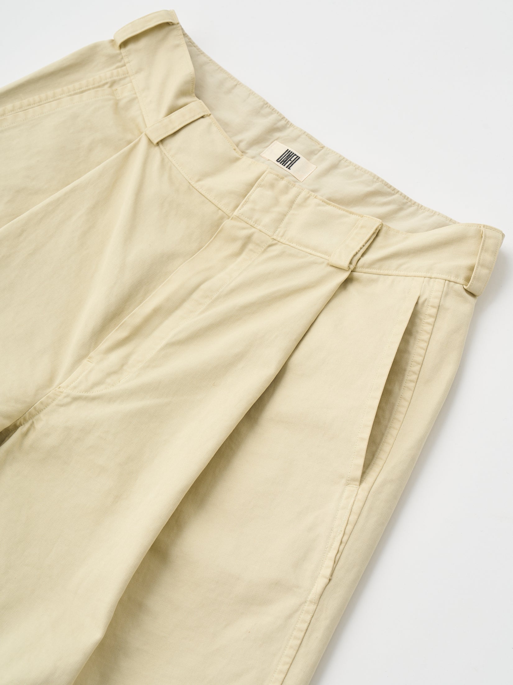 FINX COTTON × SLUB YARN MICRO BRUSHED SATIN DOUBLE KNEE PANTS