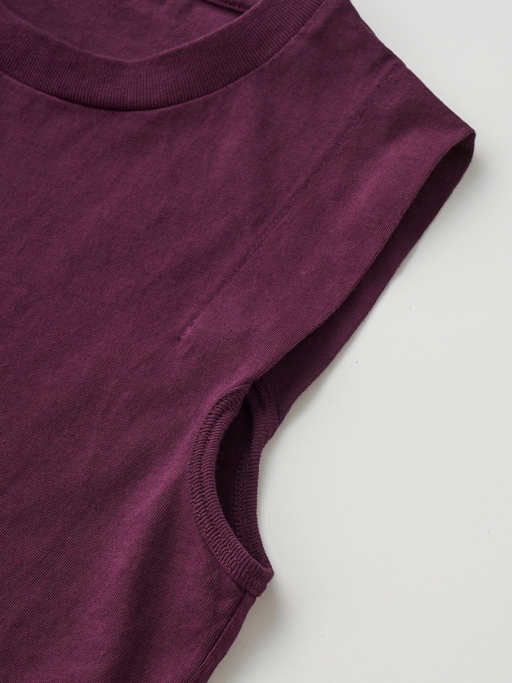 COTTON OPEN-END YARN GARMENT DYEING SLEEVELESS TOP