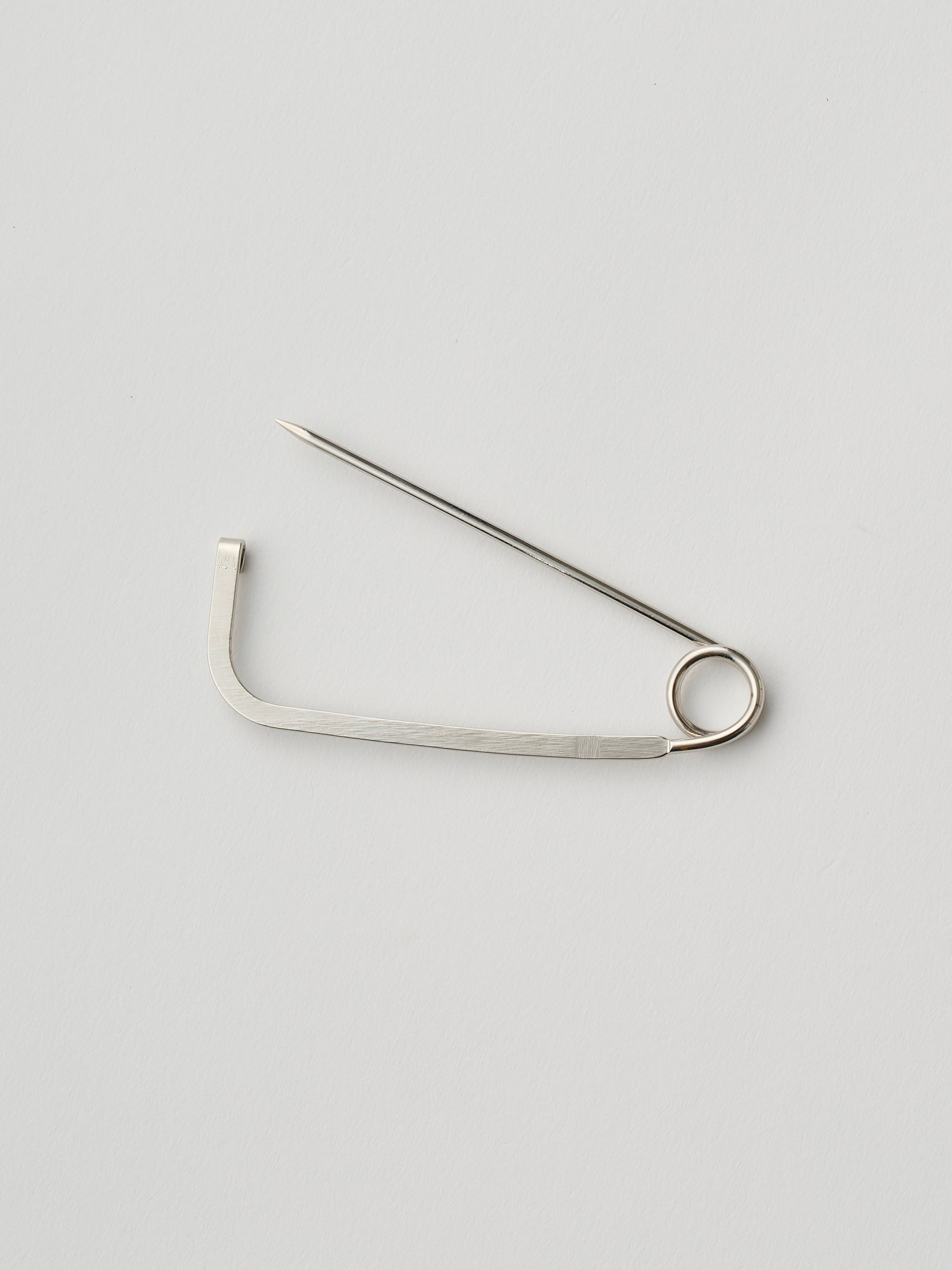 UNFIL KILT PIN