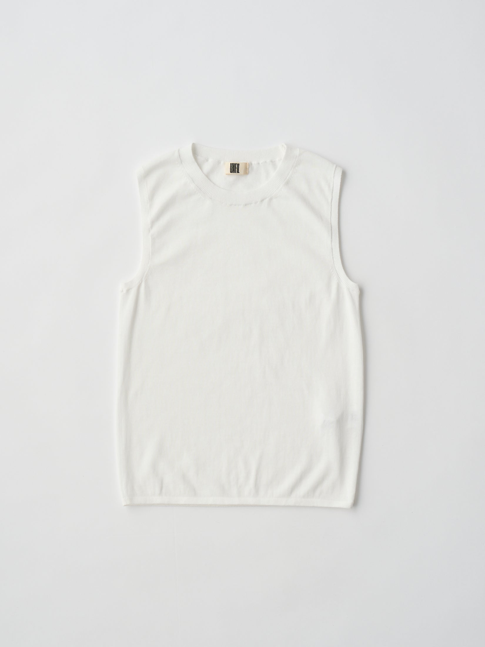 HIGH-TWISTED COTTON SHEER KNIT LAYERED SLEEVELESS TOP