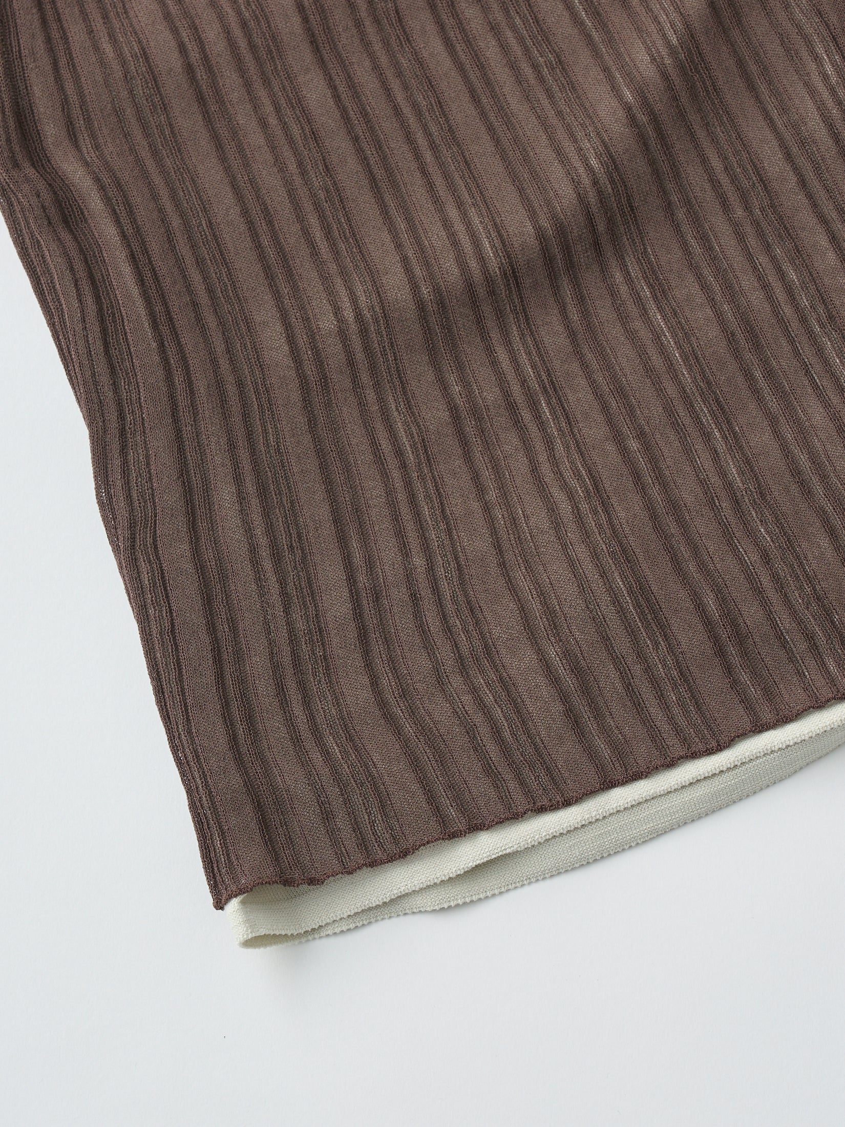HIGH-TWISTED COTTON SHEER KNIT LAYERED SLEEVELESS TOP