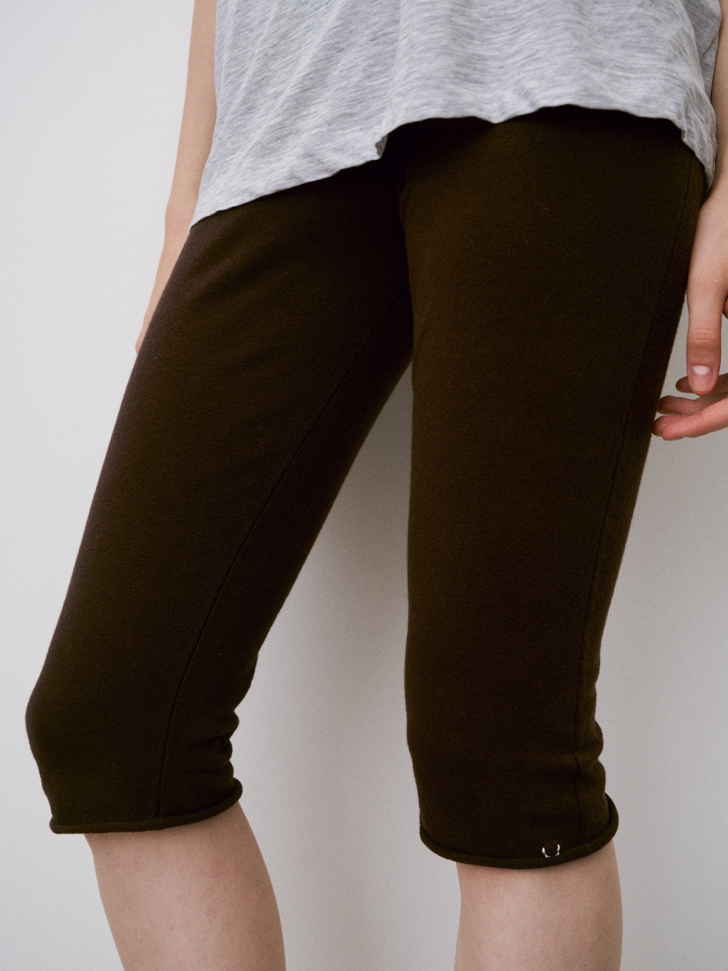 STRETCH ORGANIC COTTON HALF LEGGINGS