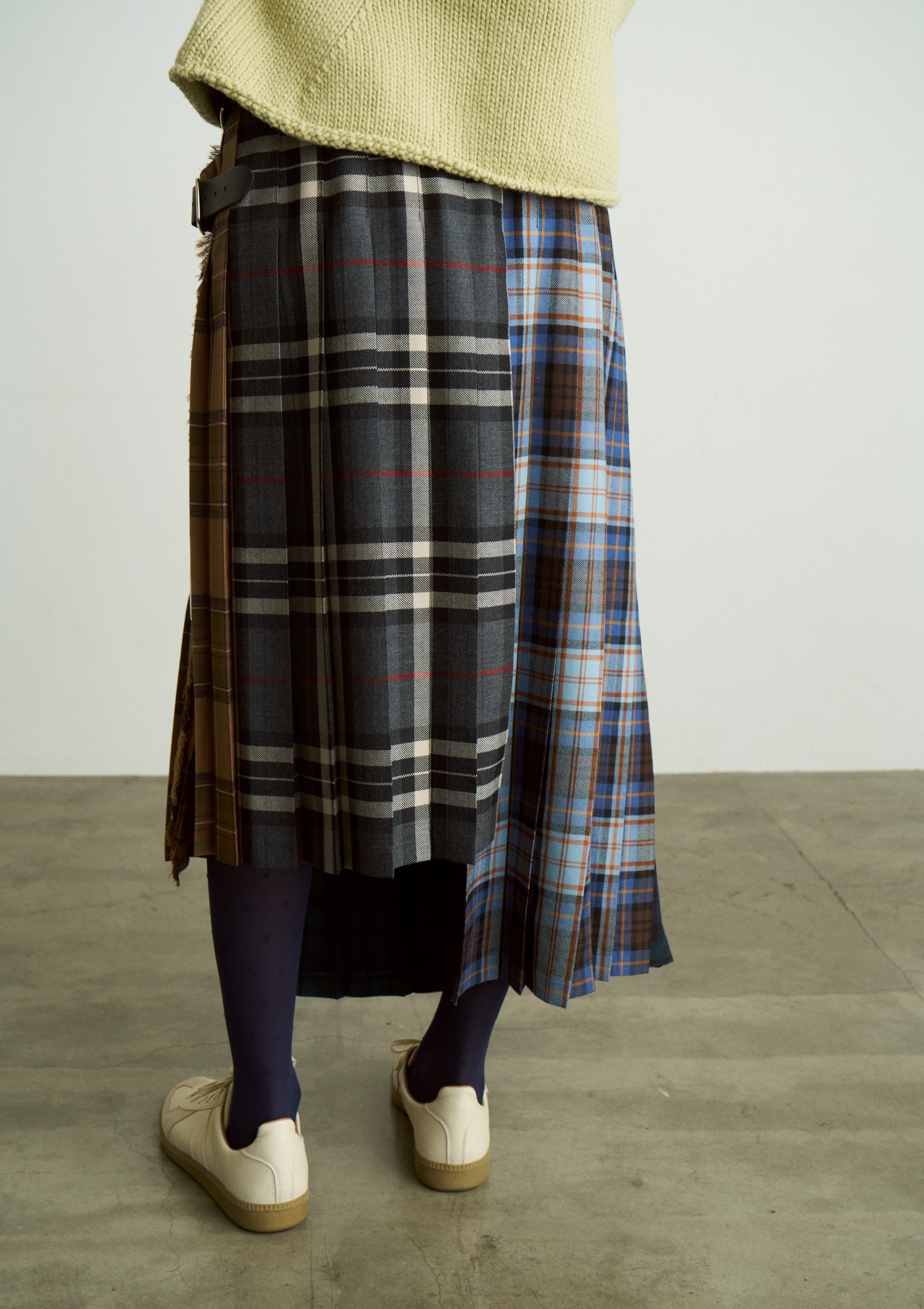 【 O'NEIL OF DUBLIN × UNFIL 】WORSTED WOOL ASYMMETRY KILT SKIRT
