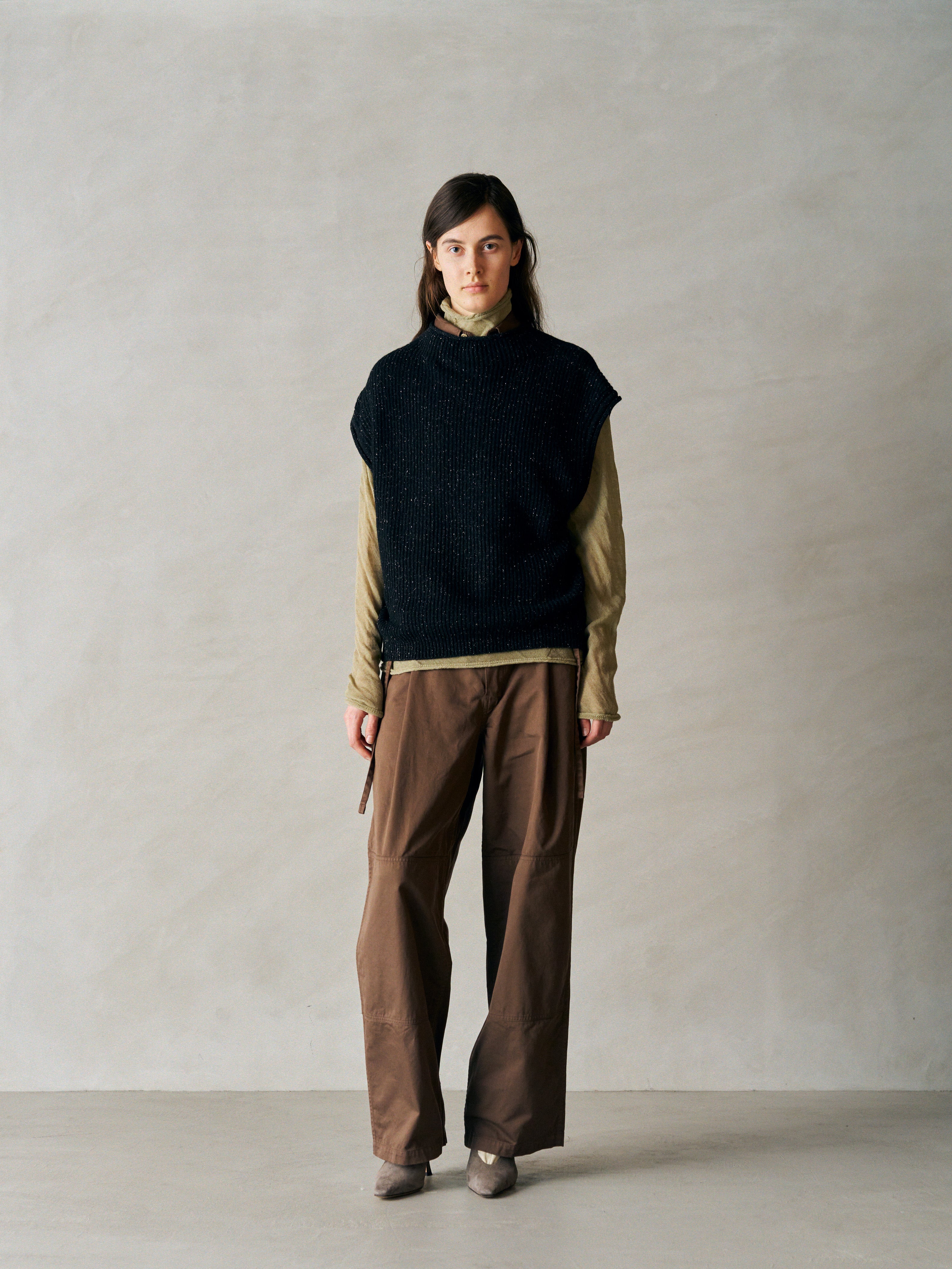 FINX COTTON × SLUB YARN MICRO BRUSHED SATIN DOUBLE KNEE PANTS