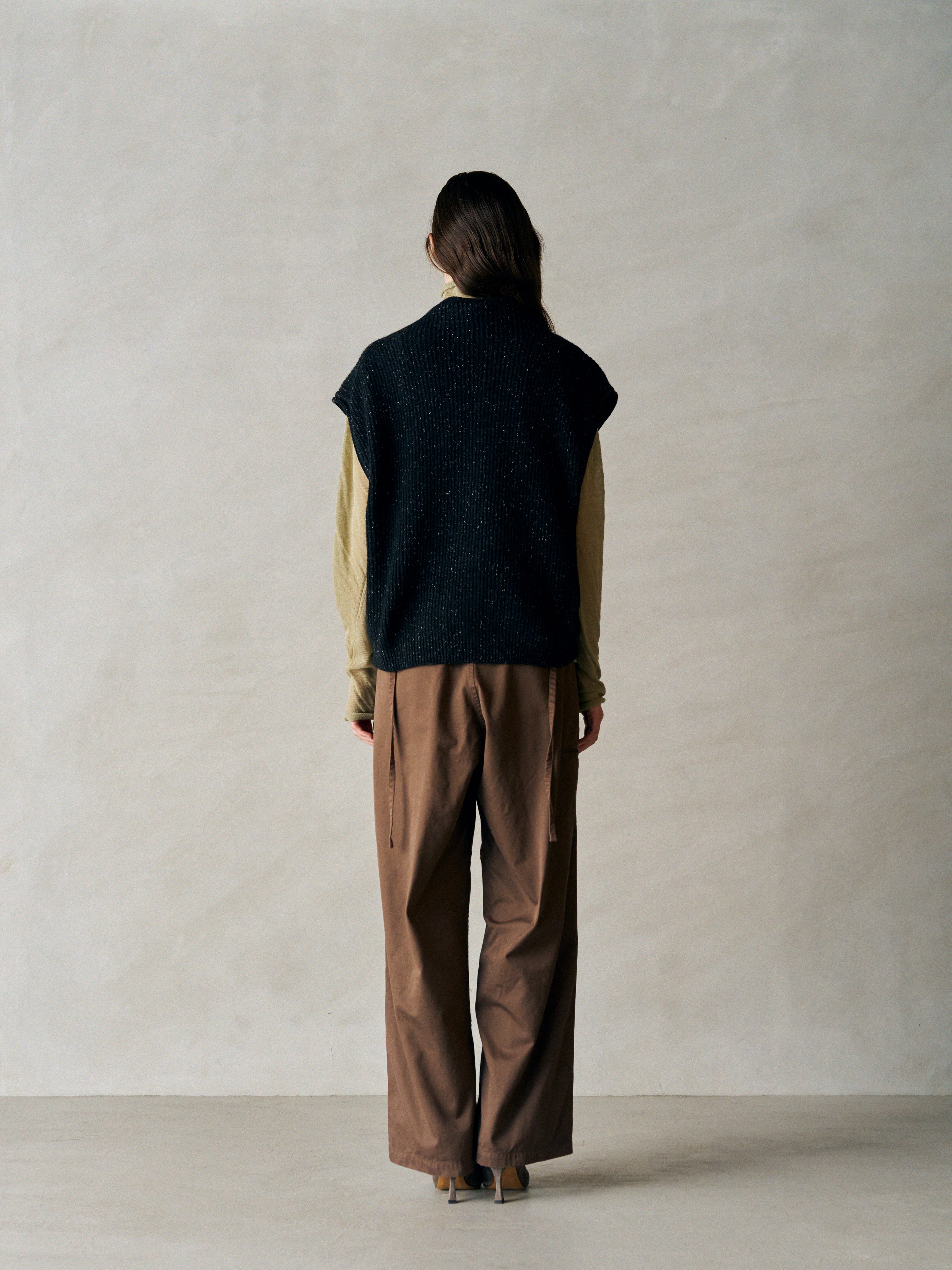 FINX COTTON × SLUB YARN MICRO BRUSHED SATIN DOUBLE KNEE PANTS
