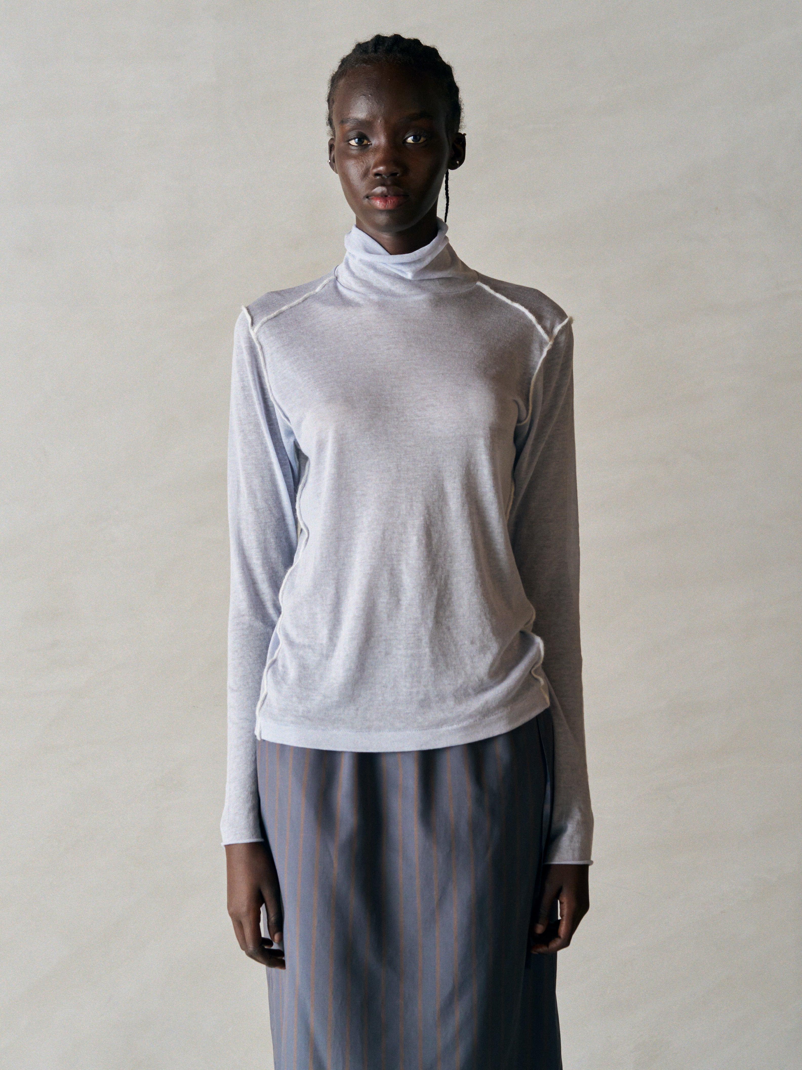 CASHMERE & SUPIMA COTTON GAUZE JERSEY TURTLE-NECK TEE