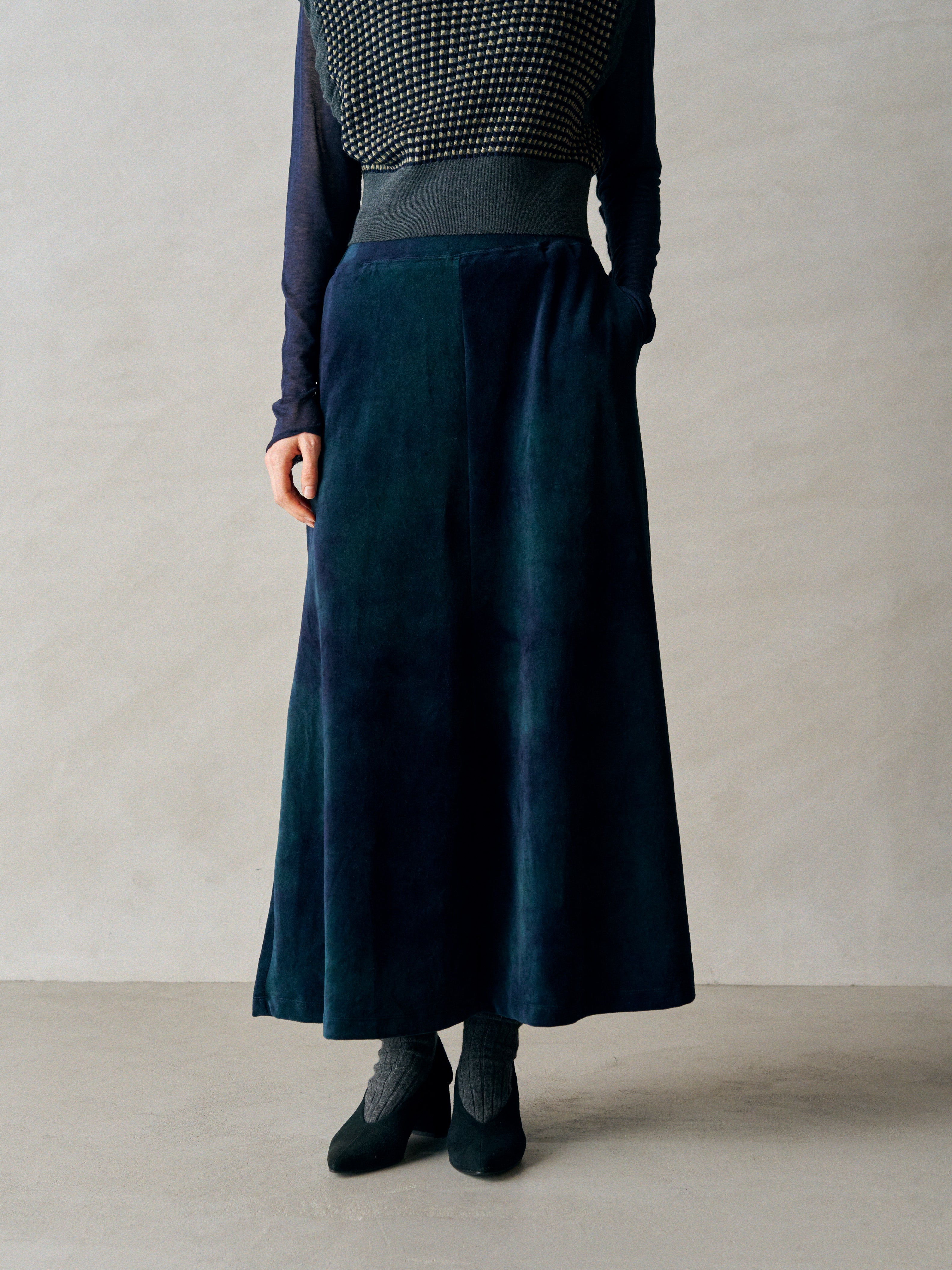 TIE-DYED COTTON VELOUR FLARED SKIRT