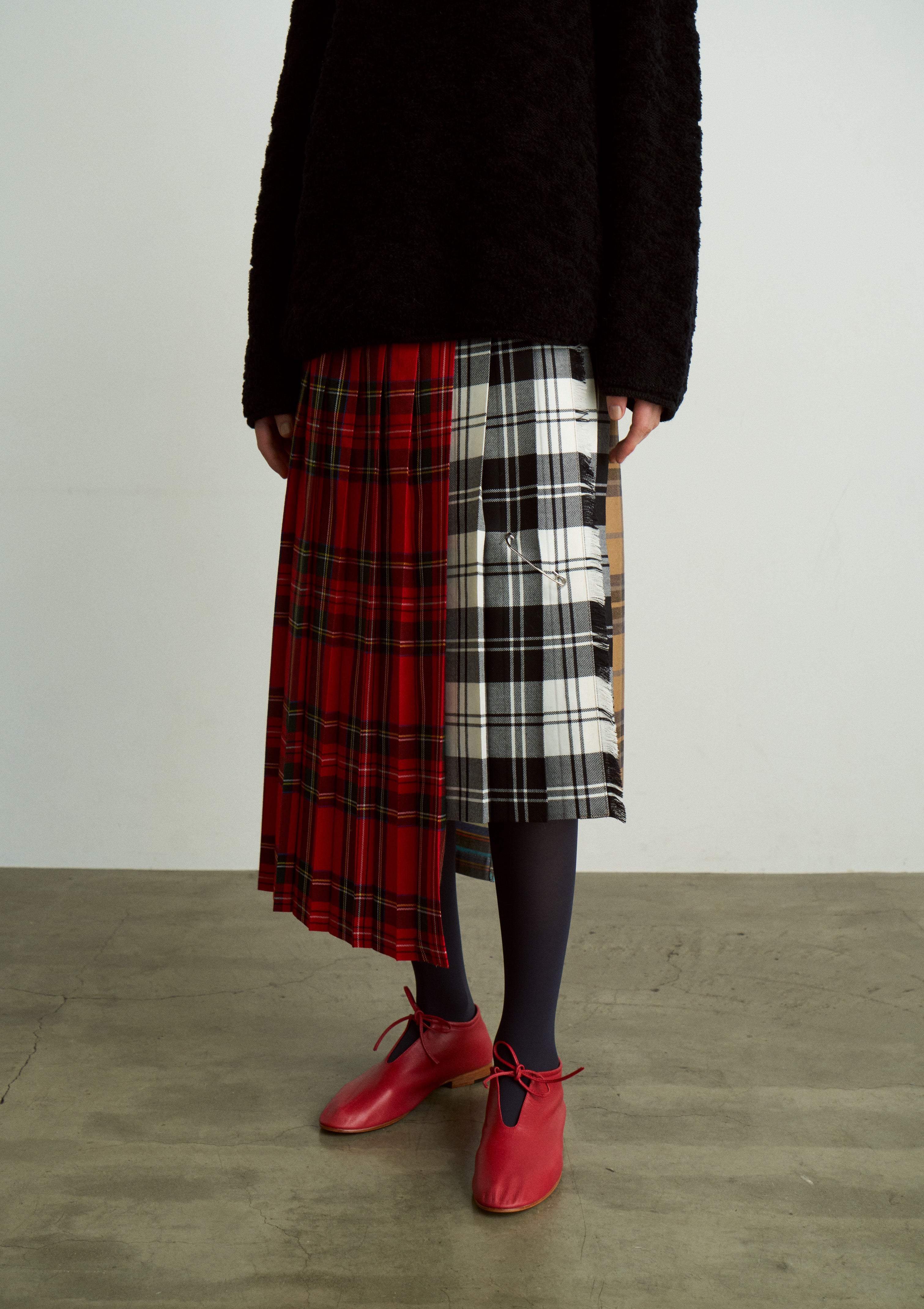 【 O'NEIL OF DUBLIN × UNFIL 】WORSTED WOOL ASYMMETRY KILT SKIRT