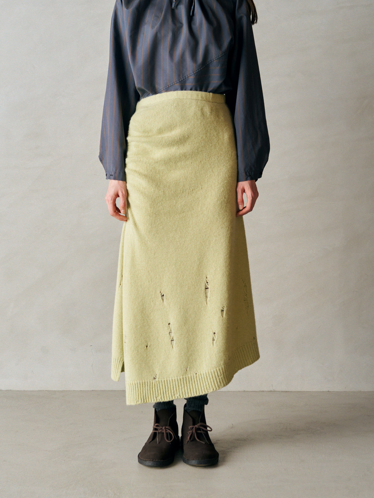 ROYAL BABY ALPACA DAMAGE PATTERN-KNIT SKIRT