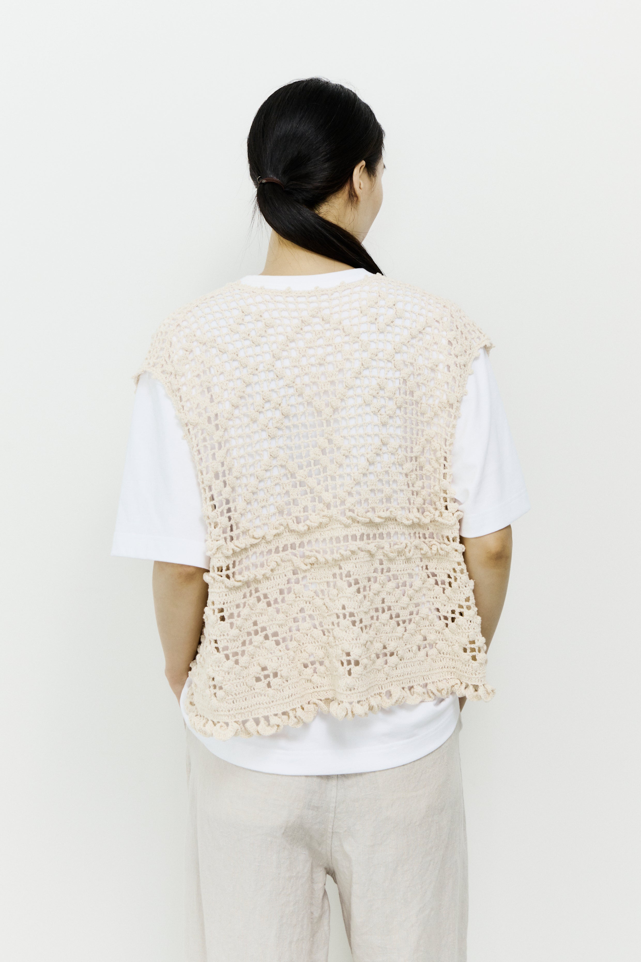 hand-crochet cropped gillet